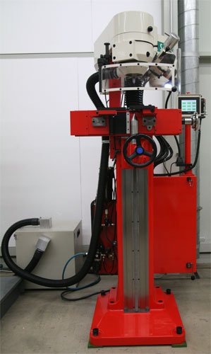 the semi-automatic YCG-1215 CNC